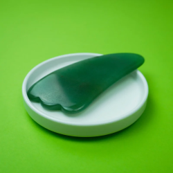 Kamienie Gua Sha z jadeitu do masażu twarzy - wyprzedaż