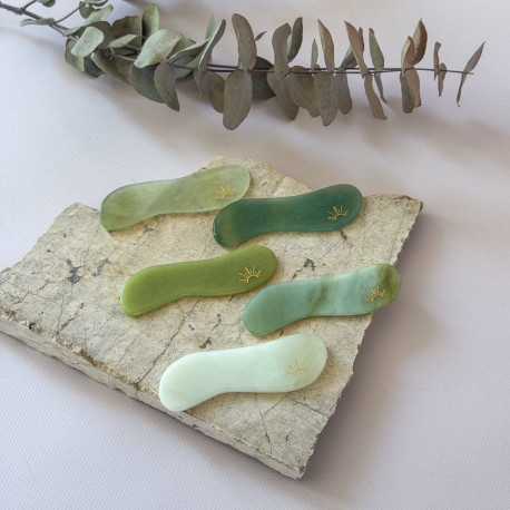 Kamień Gua Sha z jadeitu do masażu twarzy - Wschód - ślimak