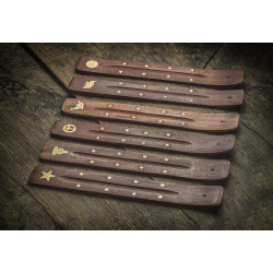 Podstawka na kadzidło z naturalnego drewna