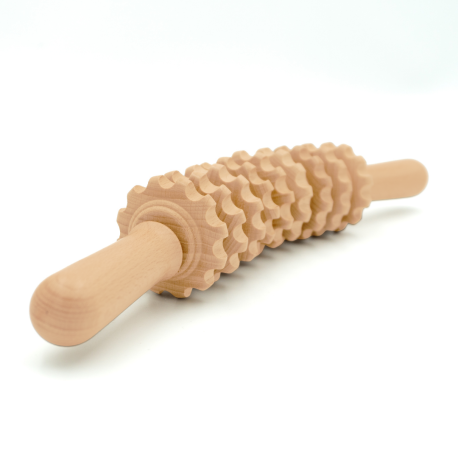Profilowany roller do masażu z drewna